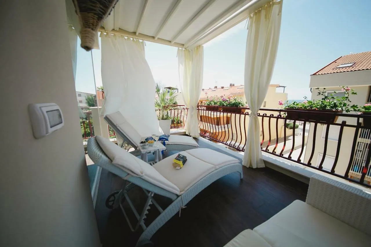 S'Arena Dorada Deluxe Apartment Alghero 0*,  Italien
